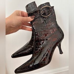 🛍️STUART WEITZMAN boots